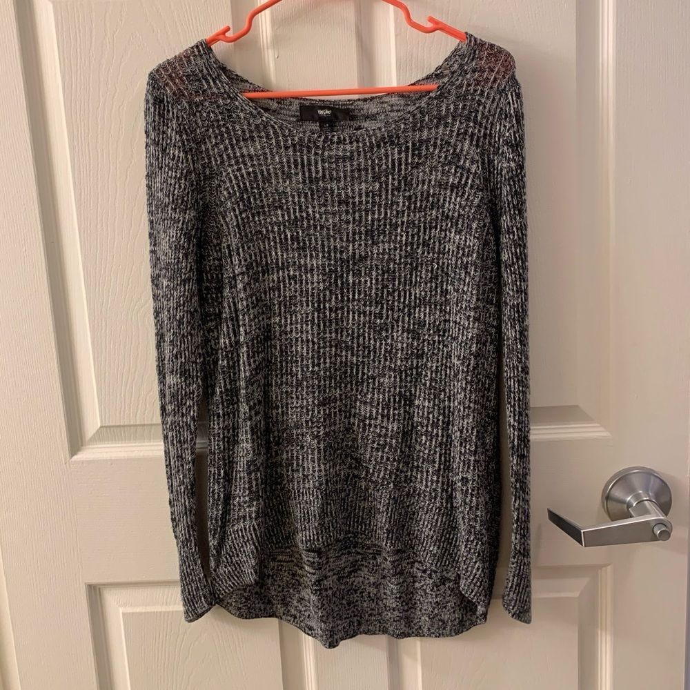 Gray sweatery Long Sleeve Shirt